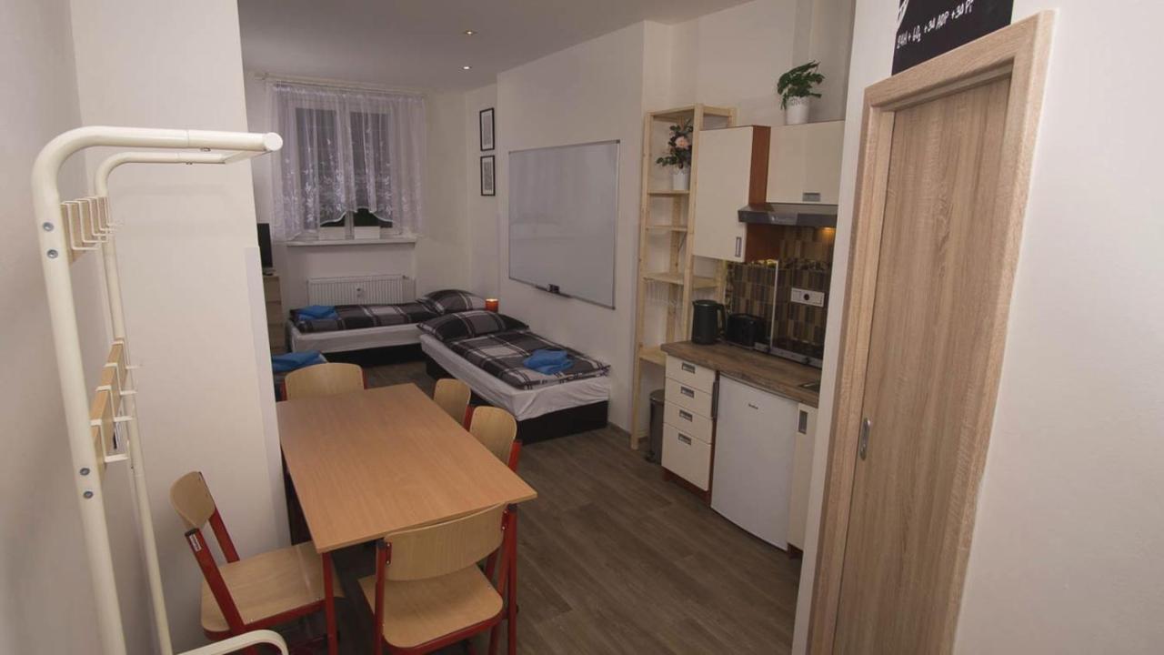 School Apartment - Your Unique Place In Prague By Metro Vysehrad — Photos 1